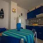 Daju Apartment *